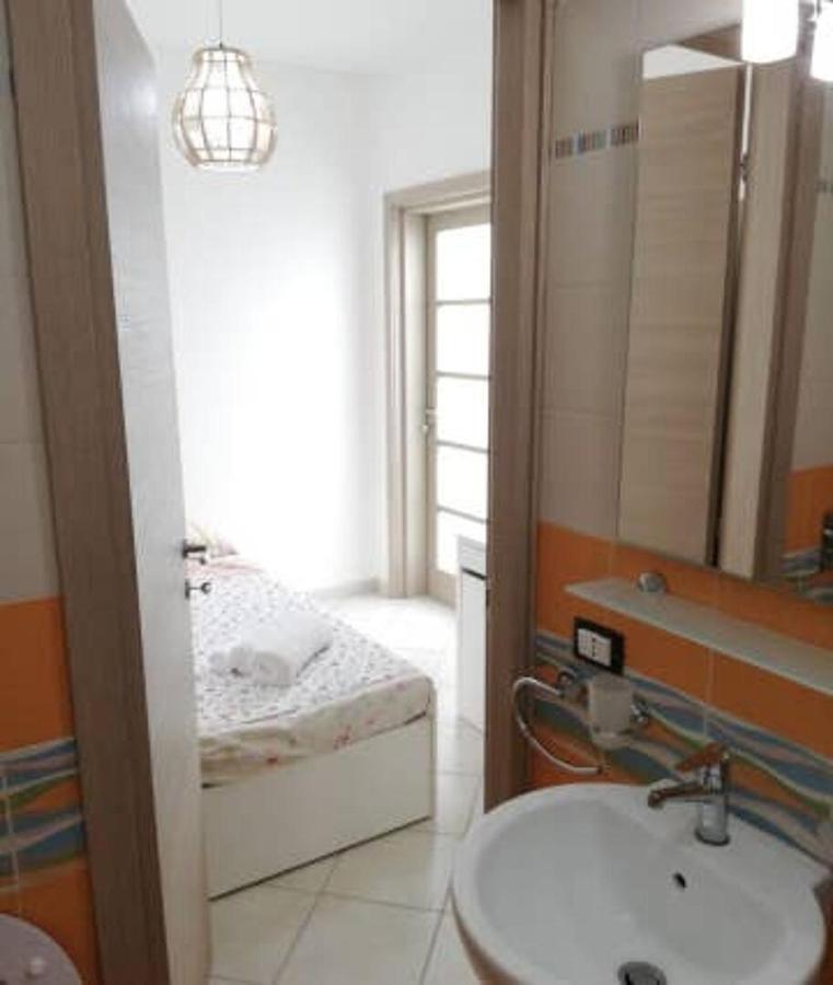 Casa A 100Mt Mare Apartamento Pozzallo Exterior foto